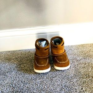 UGG CALI MOC CAMPFIRE BOOT